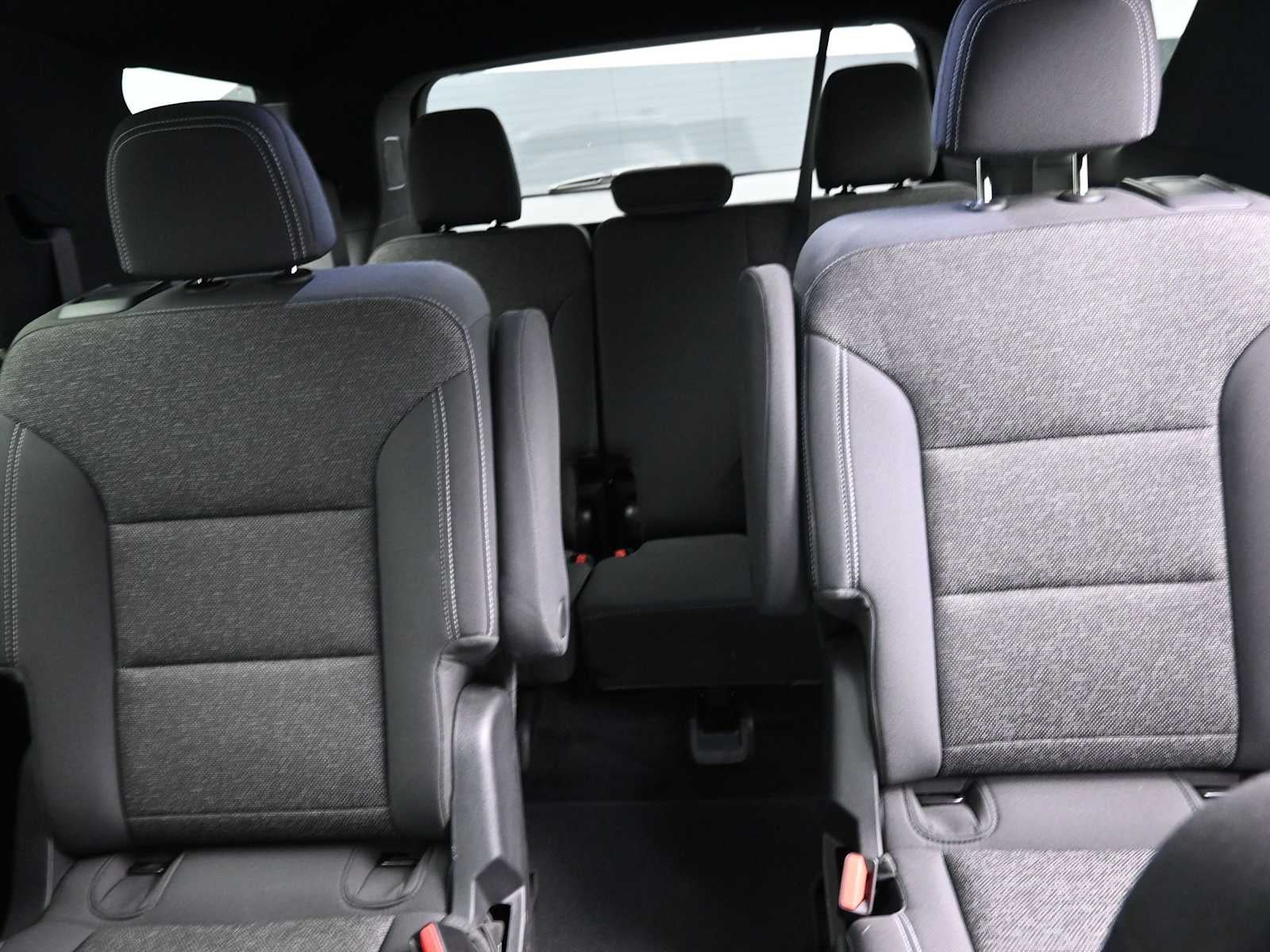 2024 Chevrolet Traverse FWD LT