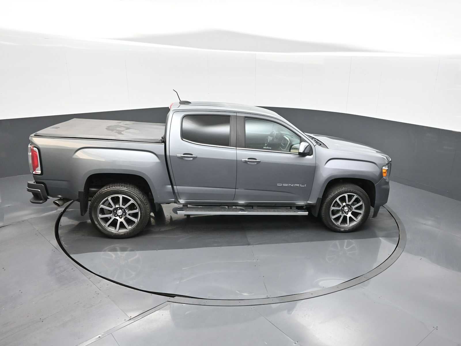 2022 GMC Canyon 4WD Denali