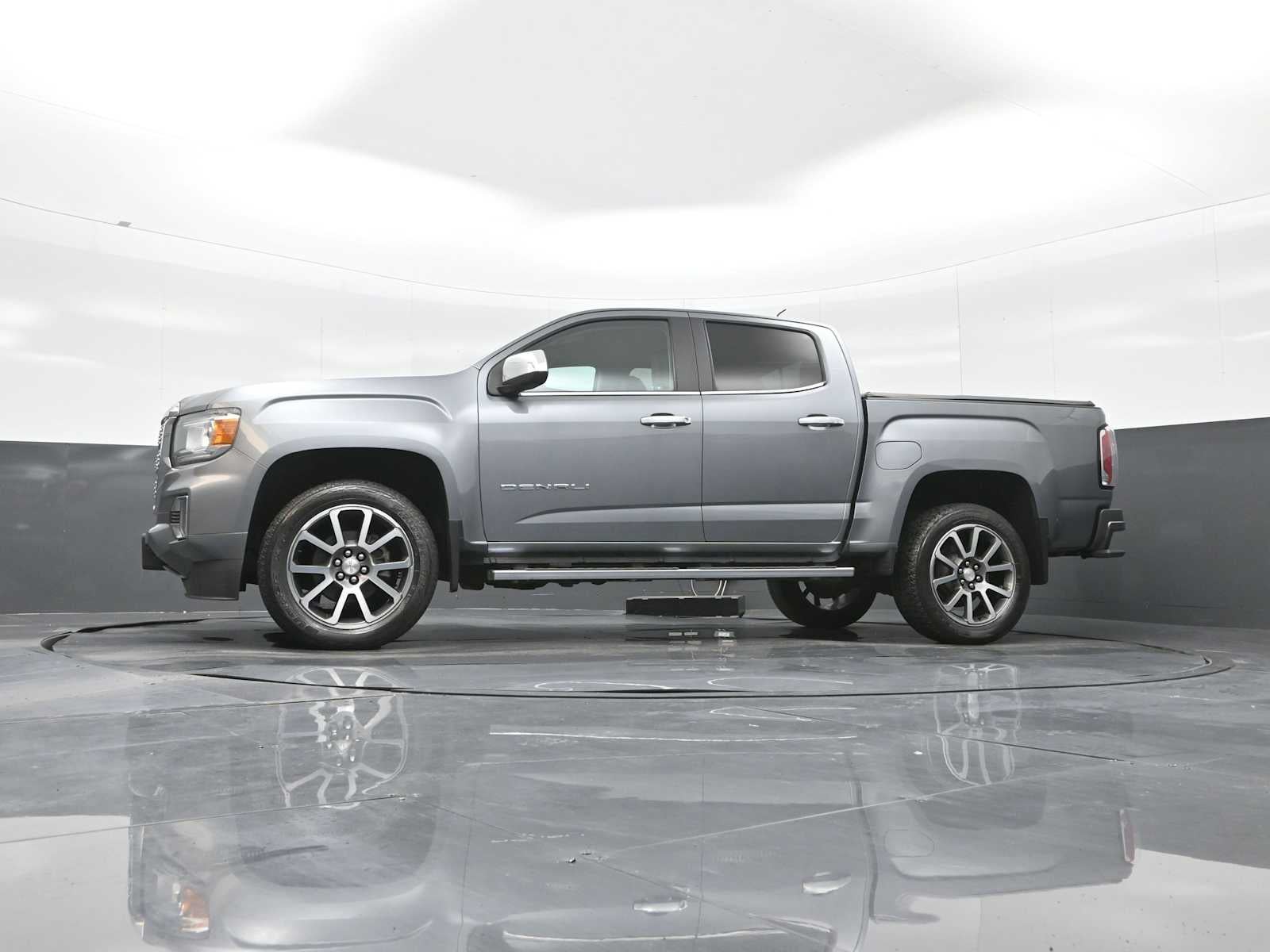 2022 GMC Canyon 4WD Denali