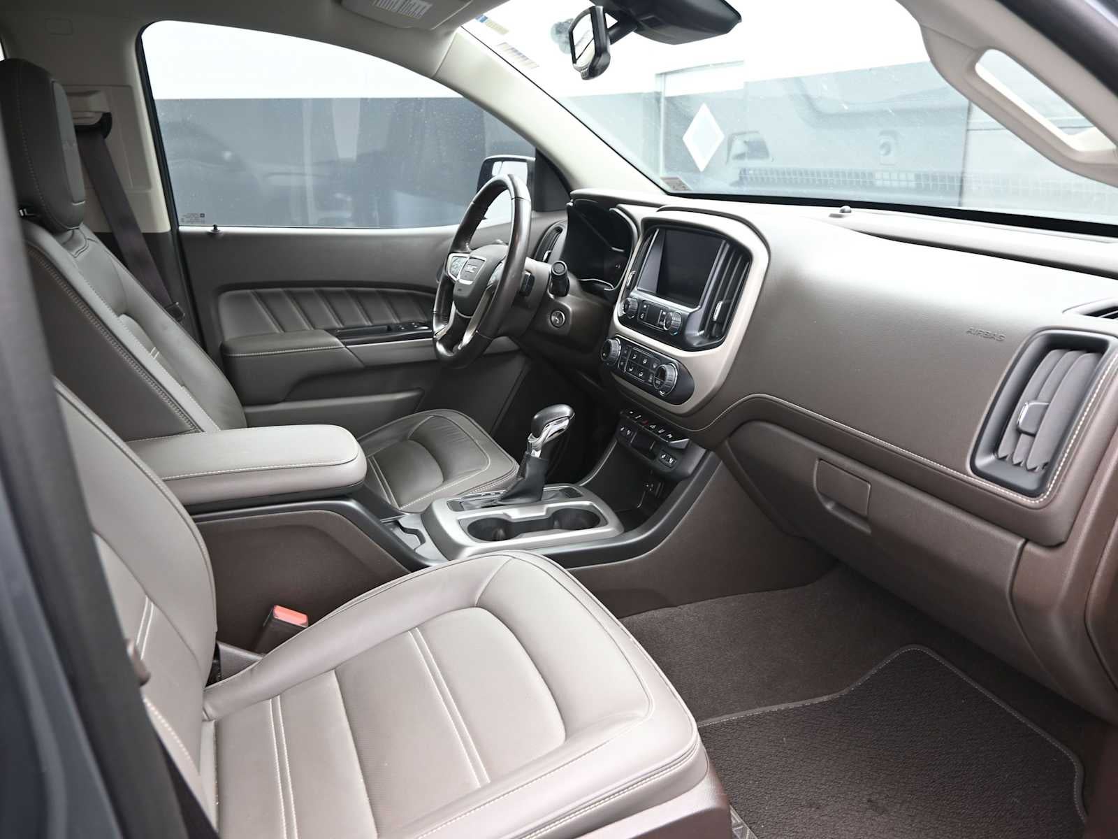 2022 GMC Canyon 4WD Denali