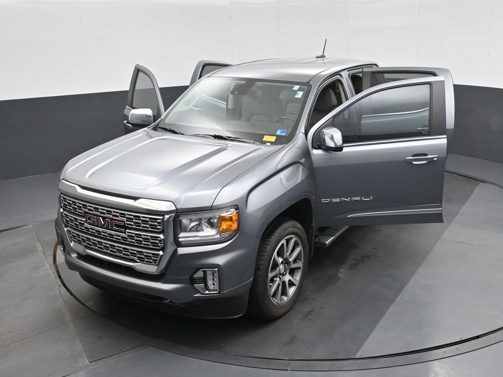 2022 GMC Canyon 4WD Denali