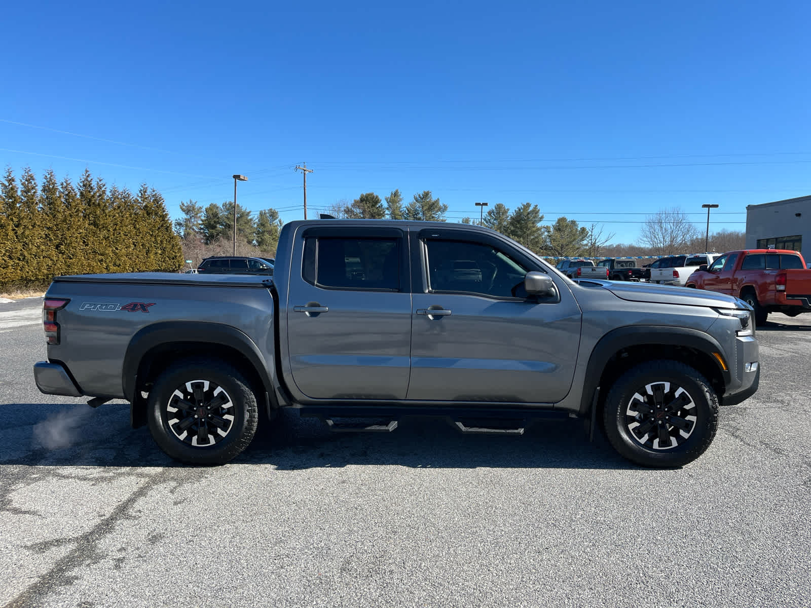 2024 Nissan Frontier PRO-4X