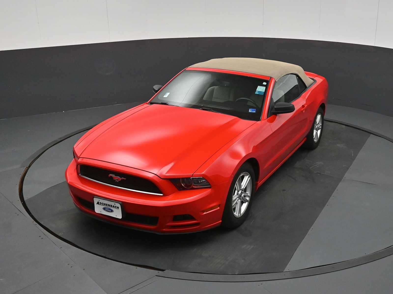 2014 Ford Mustang V6