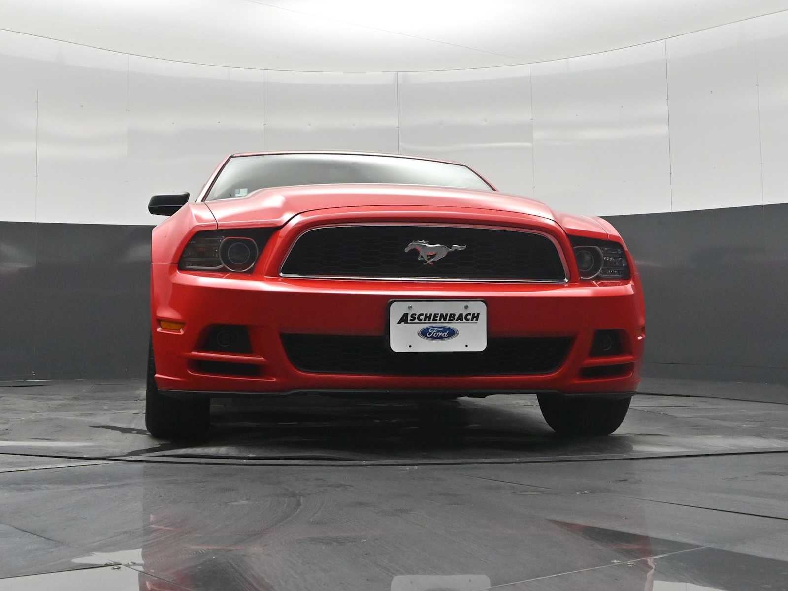 2014 Ford Mustang V6