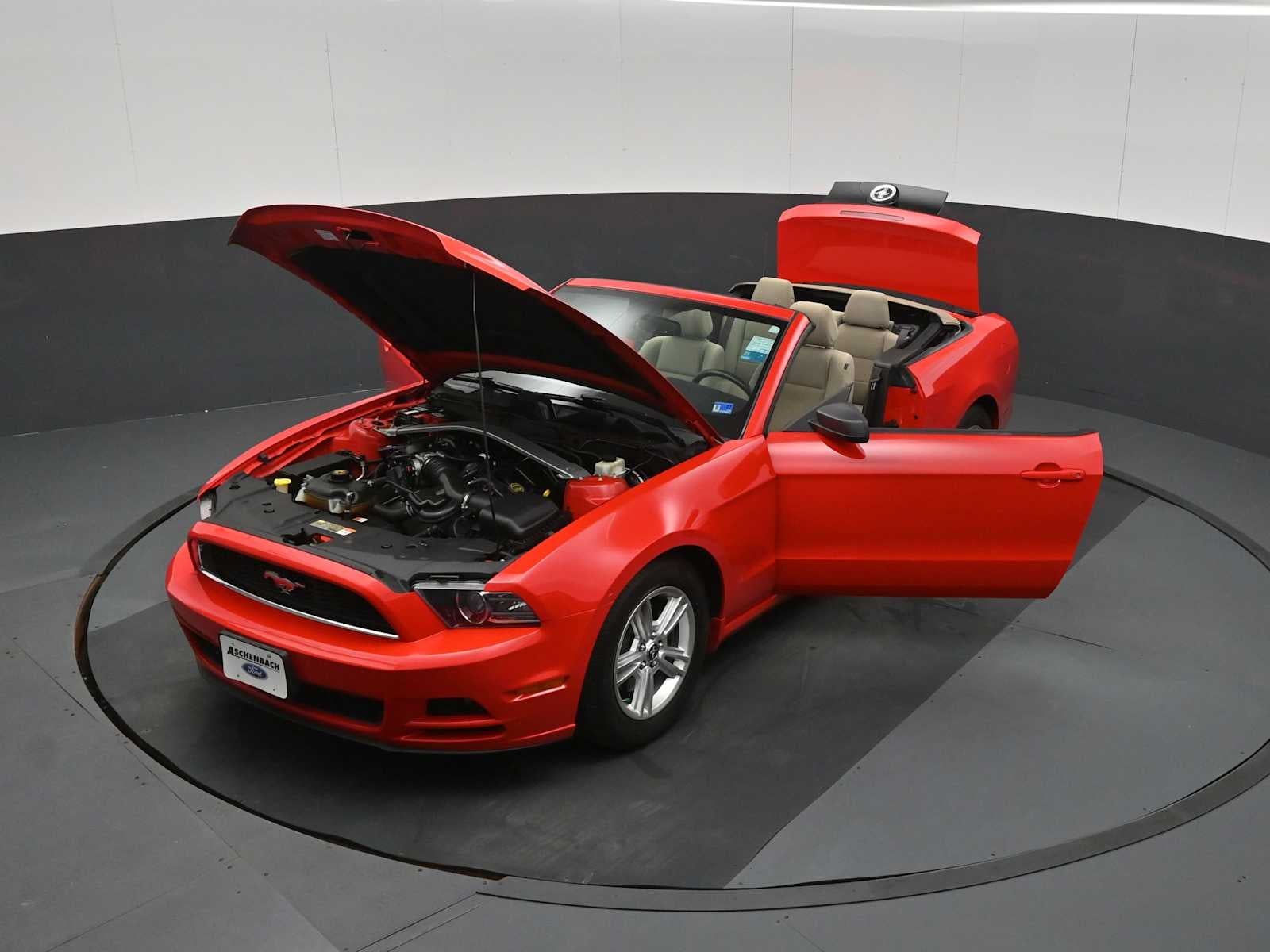 2014 Ford Mustang V6