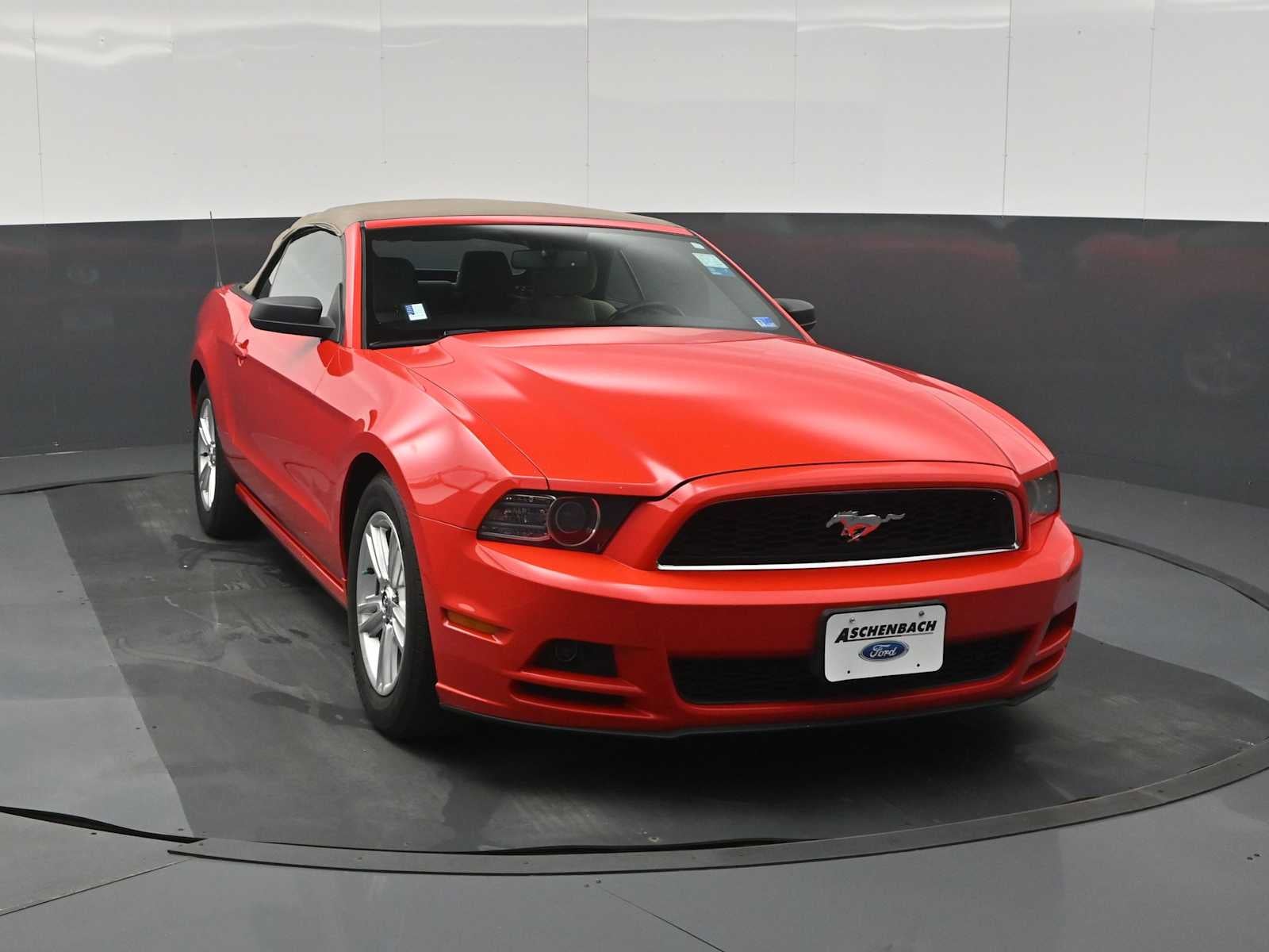 2014 Ford Mustang V6