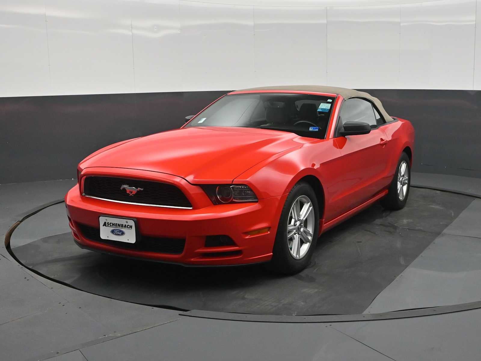 2014 Ford Mustang V6
