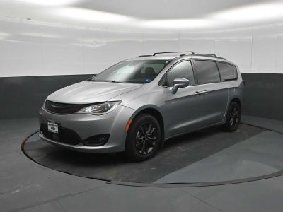 2020 Chrysler Pacifica Launch Edition