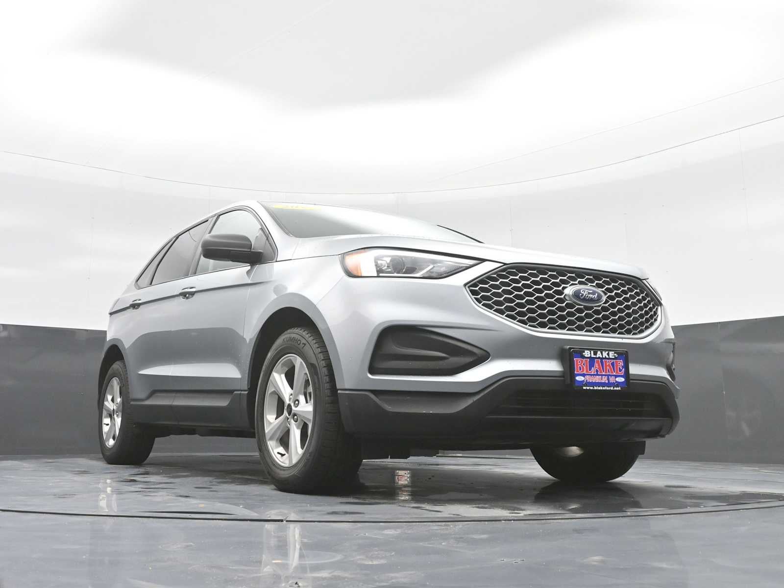 2023 Ford Edge SE