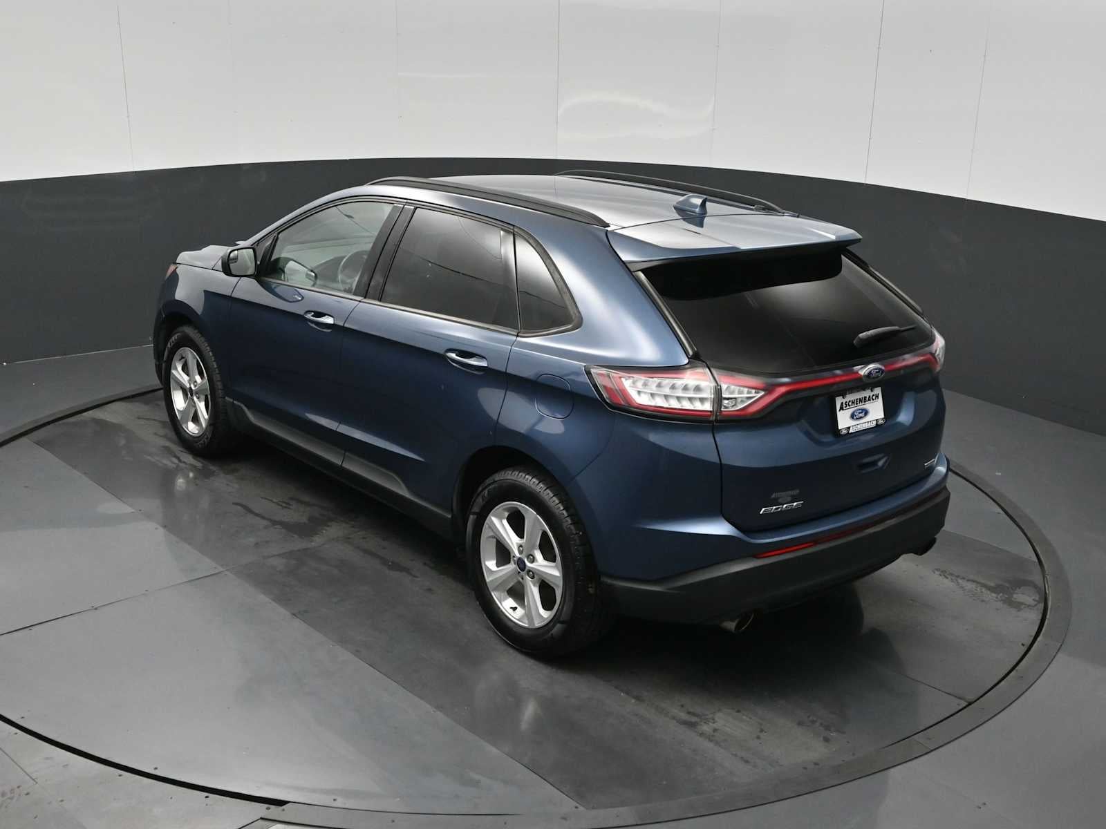 2018 Ford Edge SE