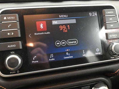 2021 Nissan Versa SR