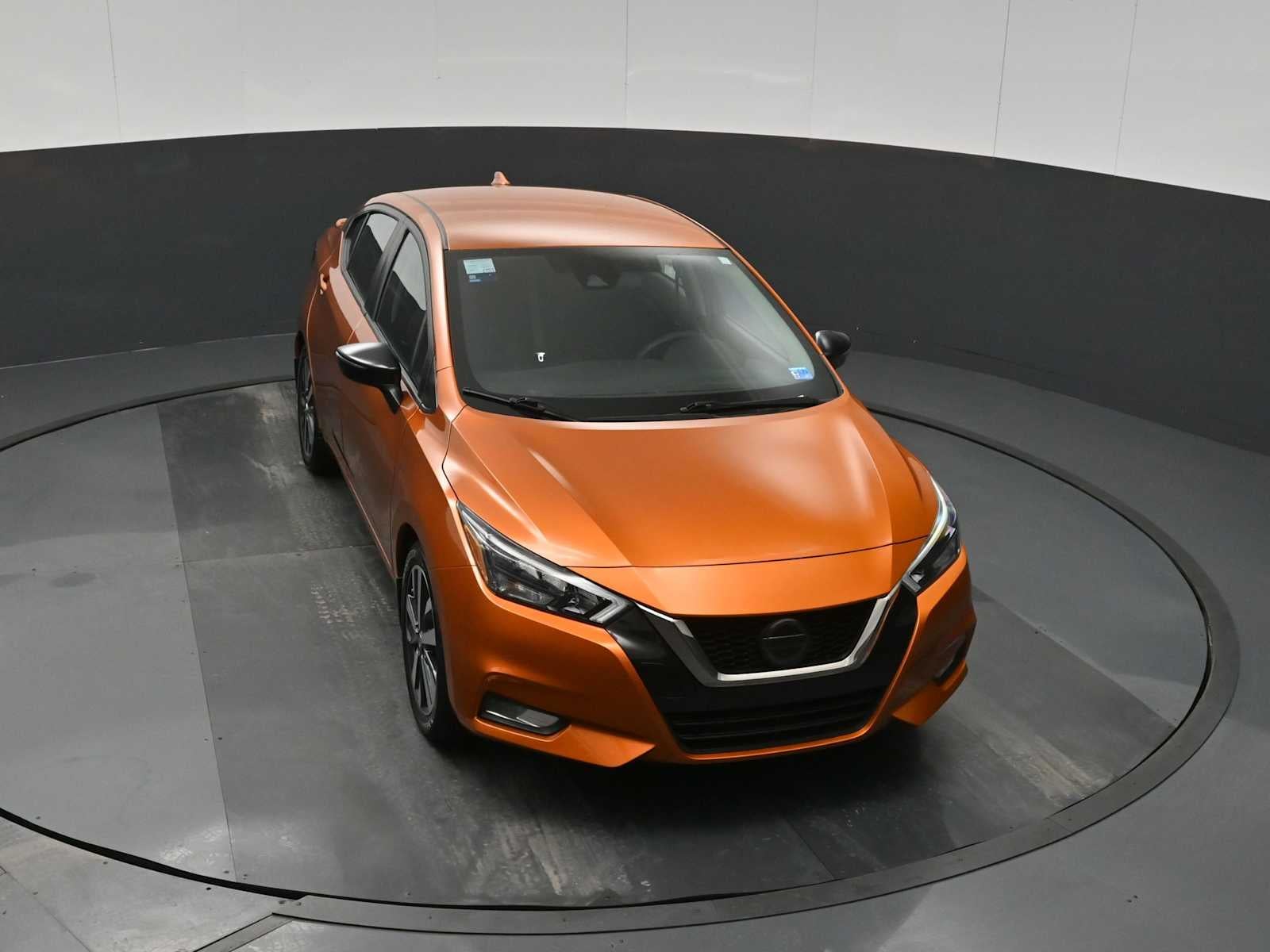 2021 Nissan Versa SR