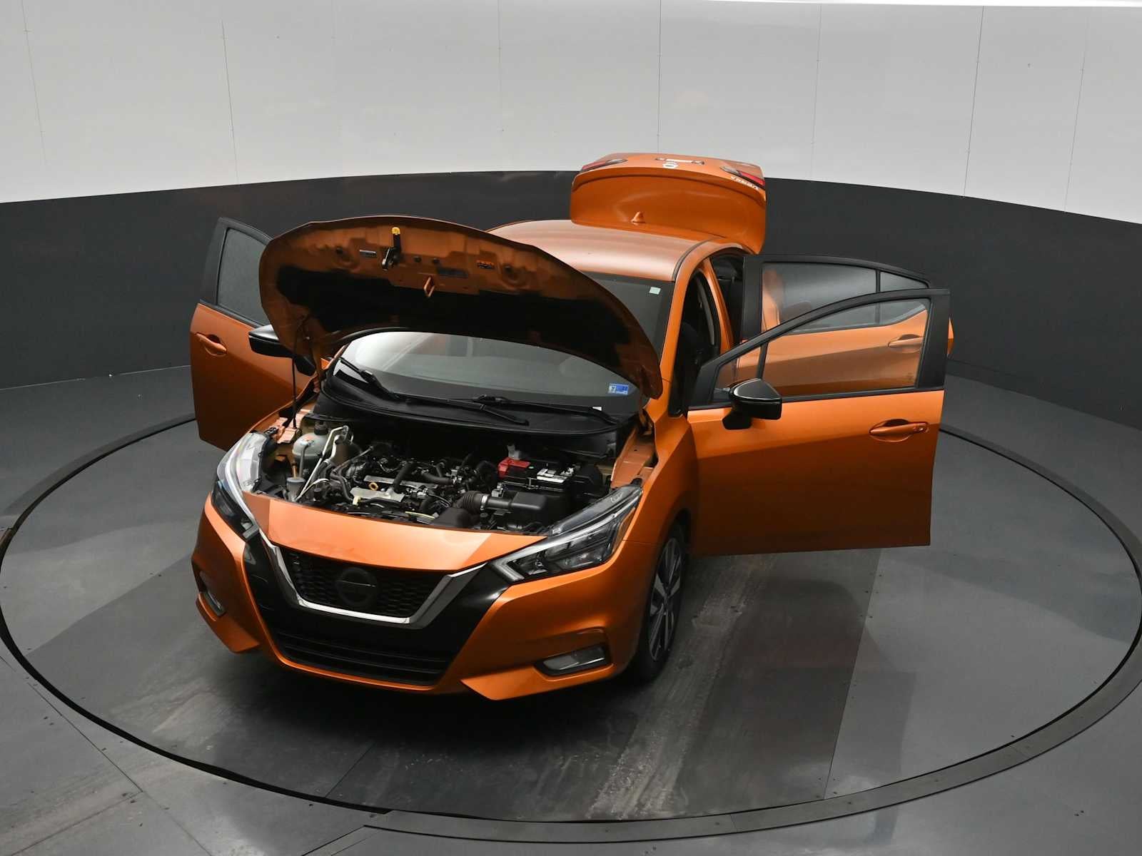 2021 Nissan Versa SR