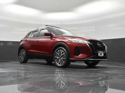 2022 Nissan Kicks SV