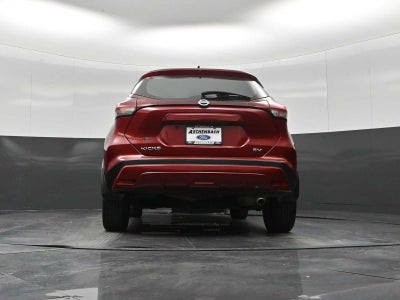 2022 Nissan Kicks SV