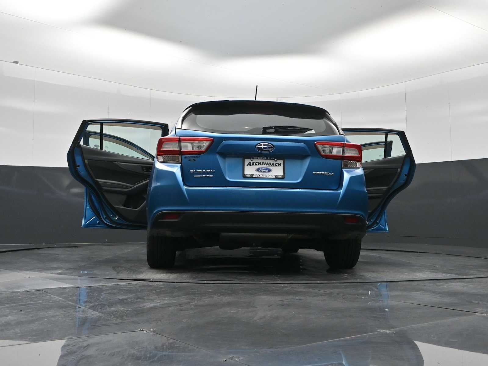 2019 Subaru Impreza 2.0i