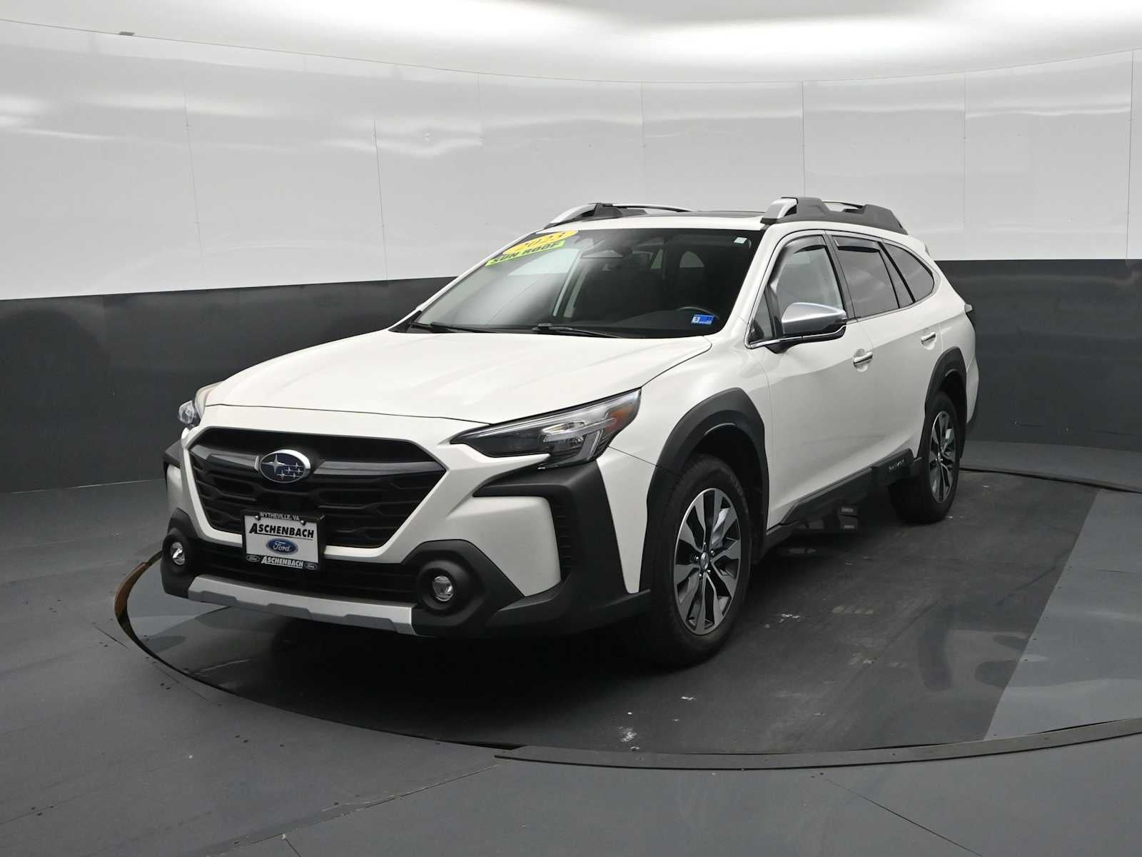 2023 Subaru Outback Touring XT