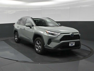 2022 Toyota RAV4 Hybrid XLE