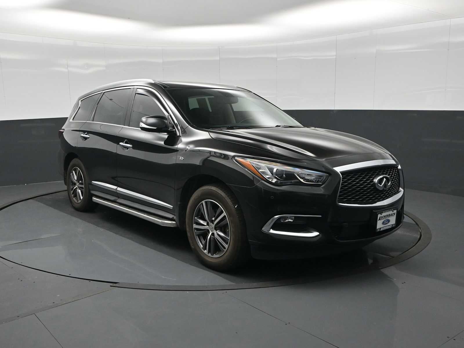 2017 INFINITI QX60 Base