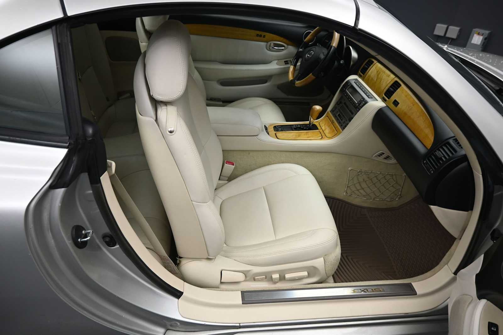 2003 Lexus SC 430 Base