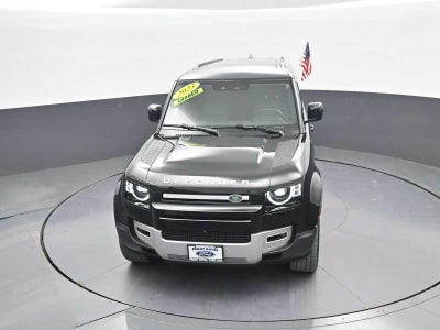 2023 Land Rover Defender SE