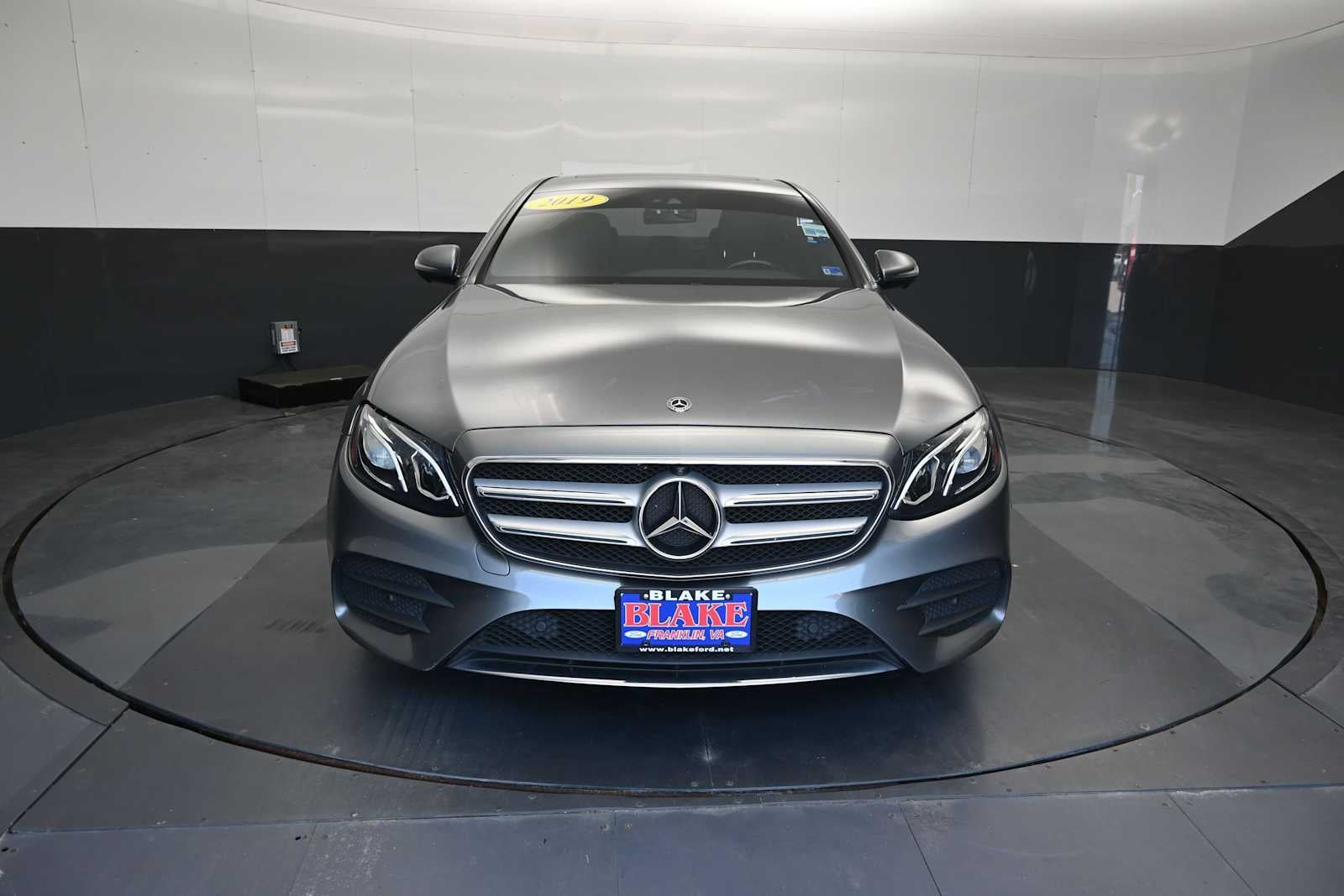 2019 Mercedes-Benz E 300 E 300