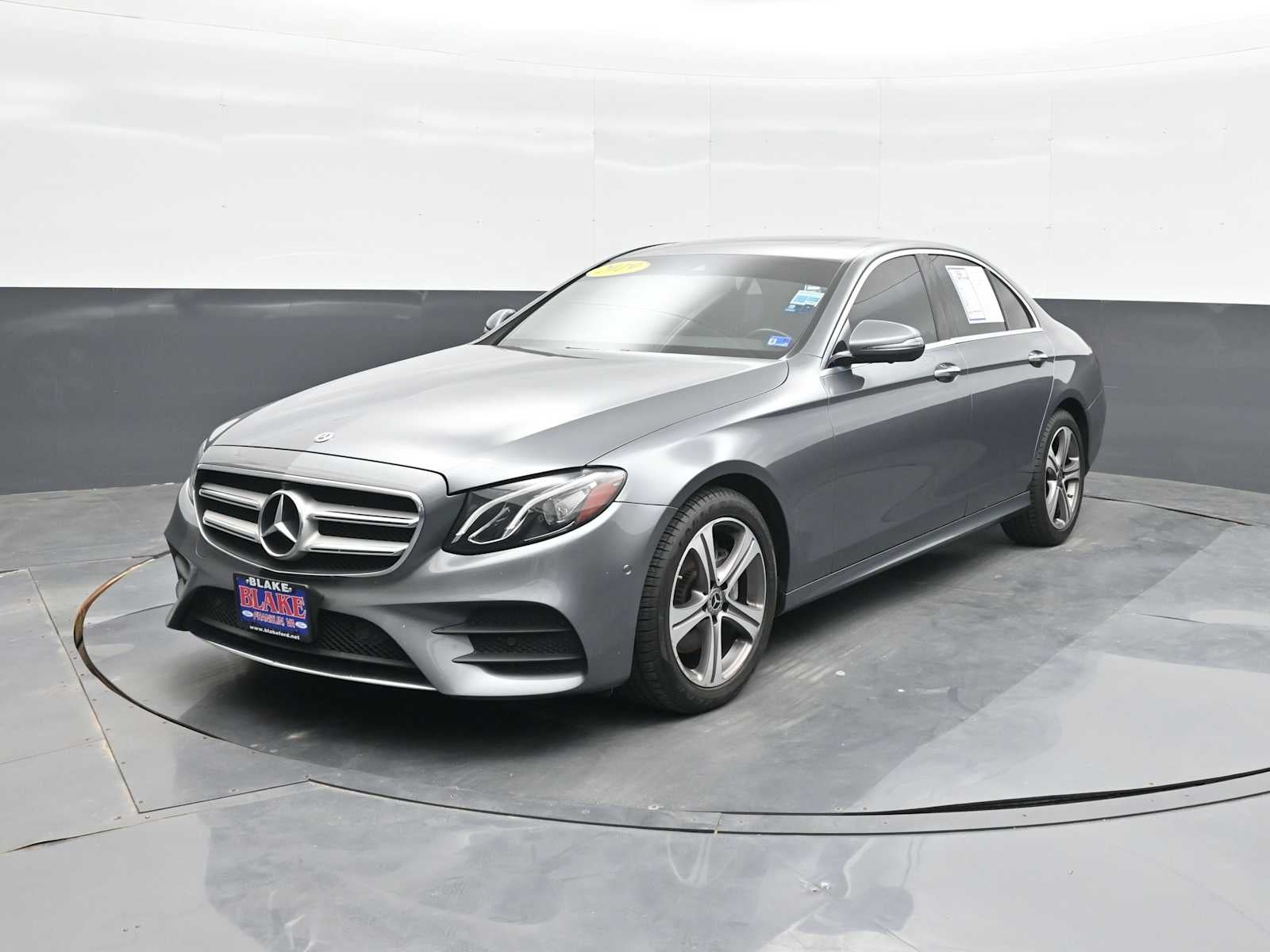 2019 Mercedes-Benz E 300 E 300
